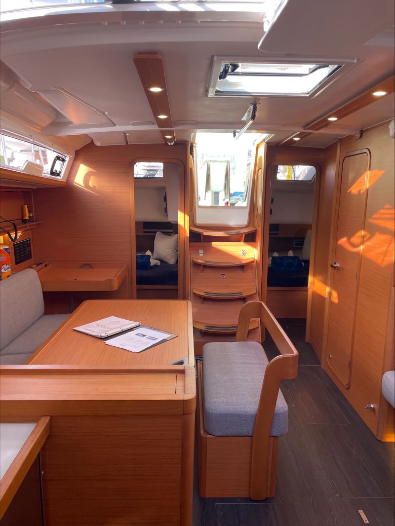 Photo #9 - Dufour 430 (Penelope) in Nanny Cay - 37757