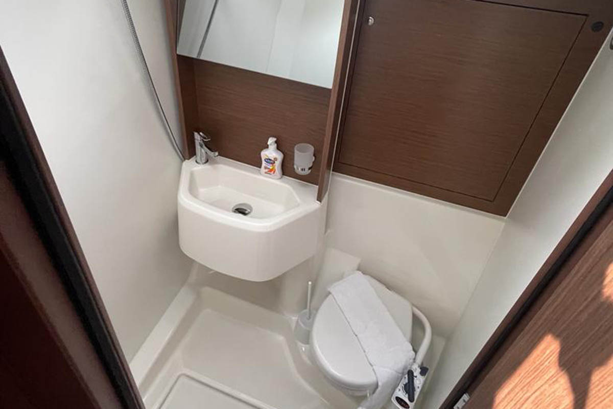 Photo #15 - Oceanis 51.1 - 5 + 1 cab. (EAST) in Marmaris - 37767