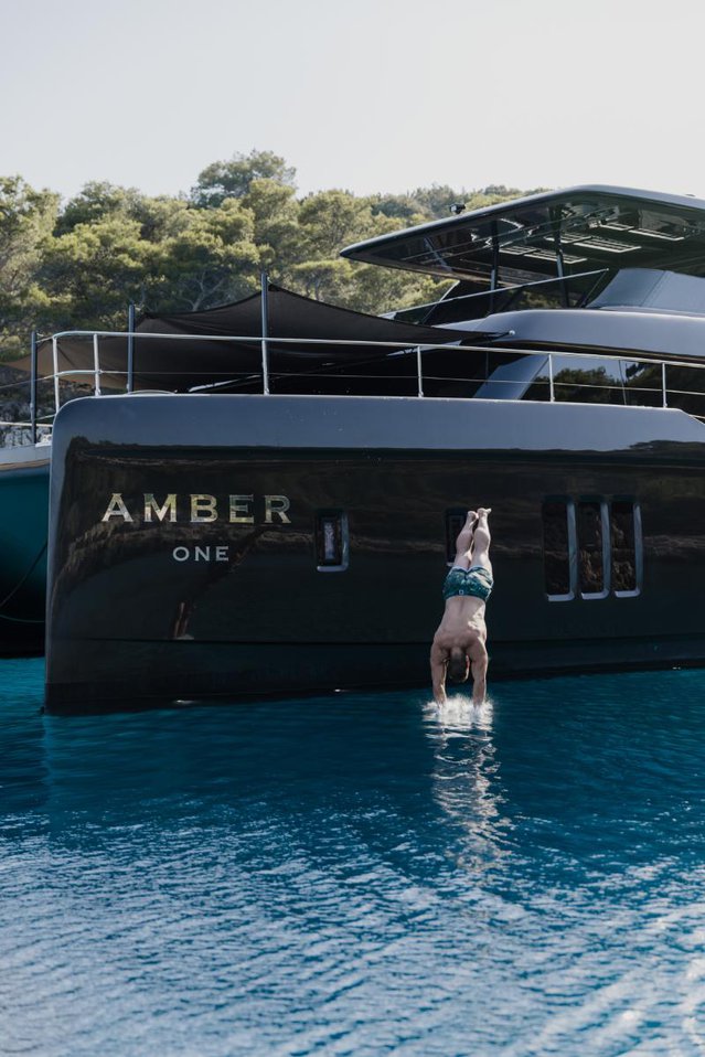 Photo #7 - Sunreef 70 Power (Amber One) in Kastela - 37776