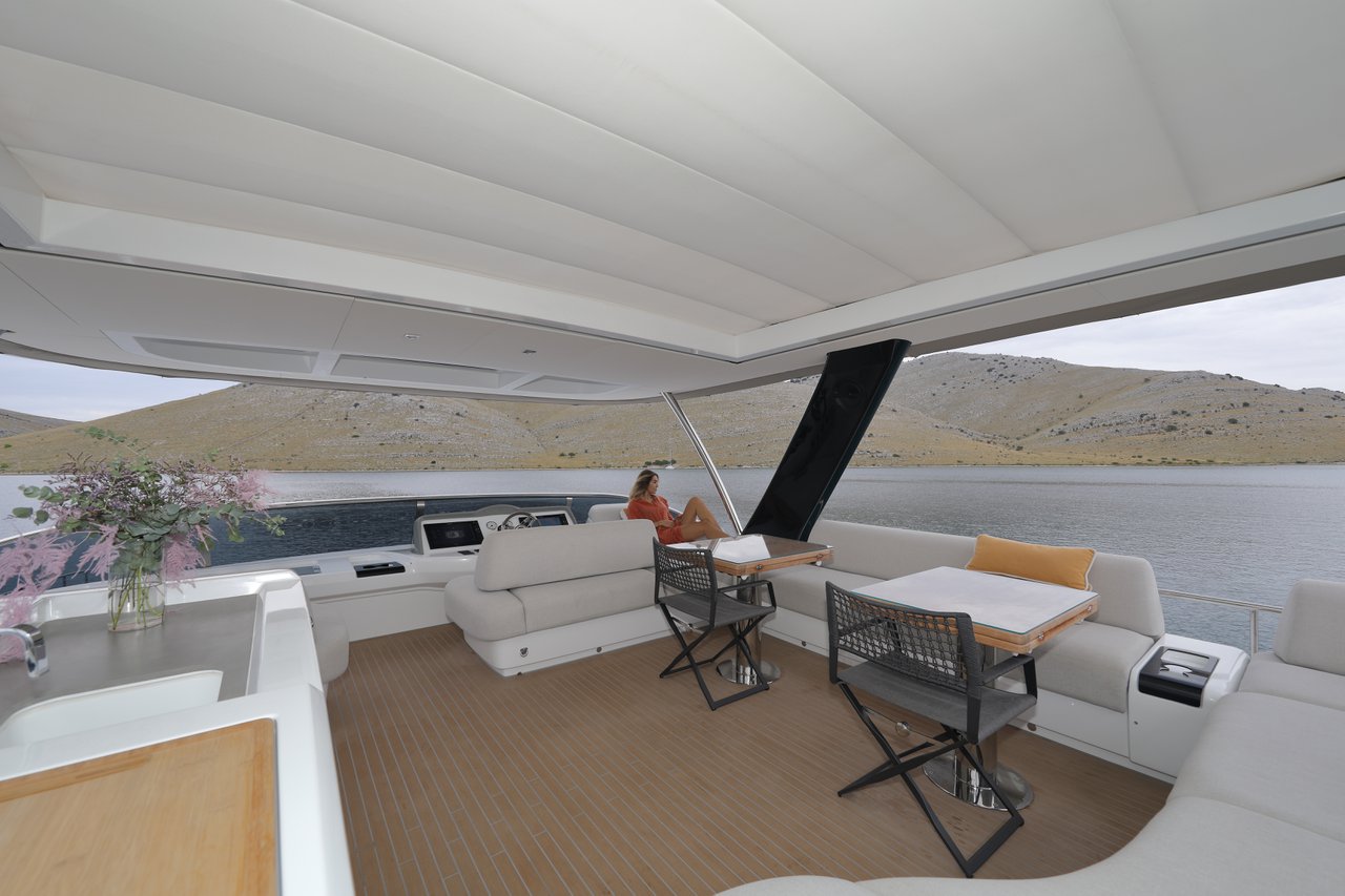 Photo #2 - Lagoon Sixty 7 (Mastermind) in Split - 37794