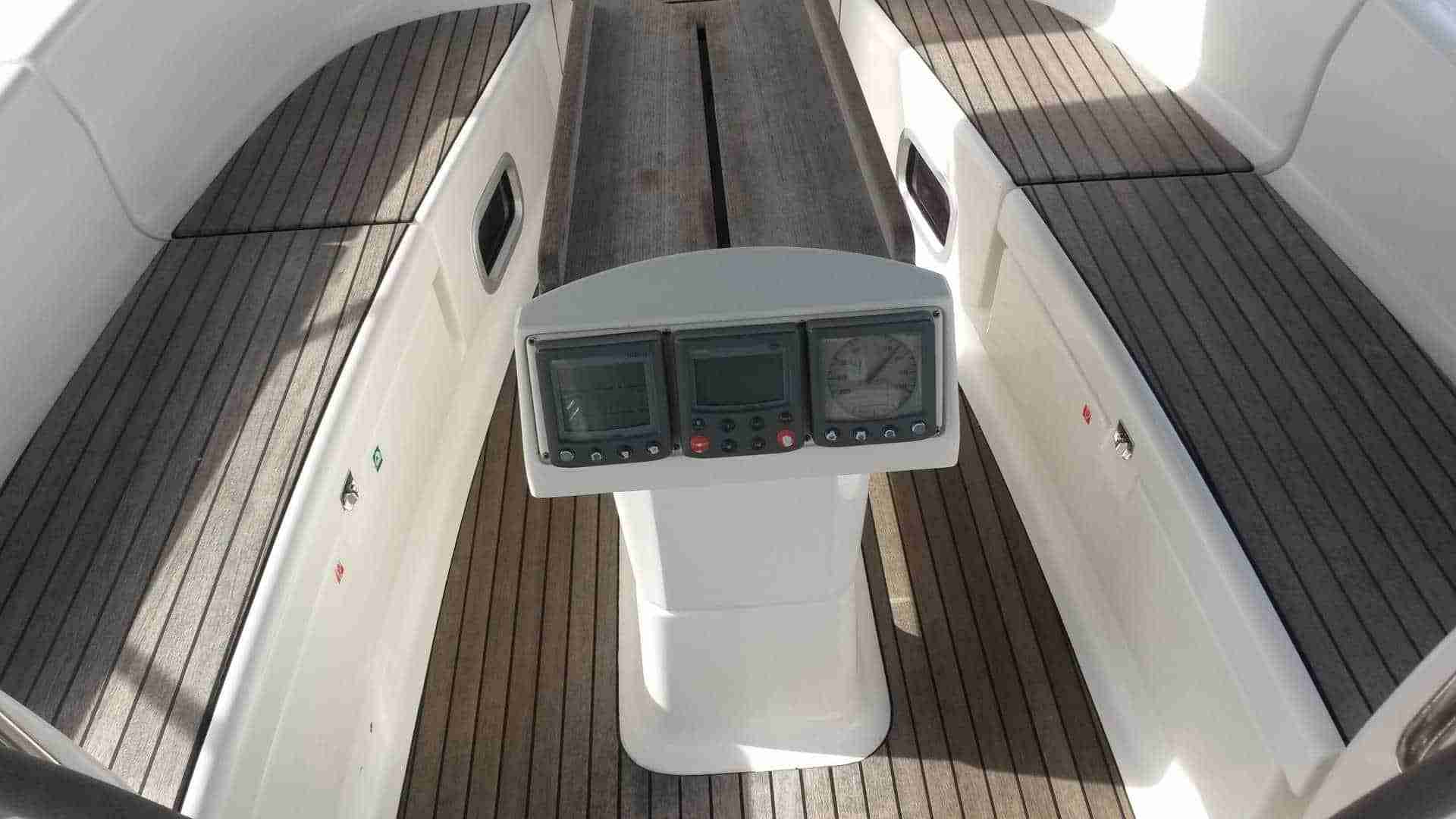 Photo #3 - Bavaria Cruiser 40 (ECONOMY) in Rodi Garganico - 37810