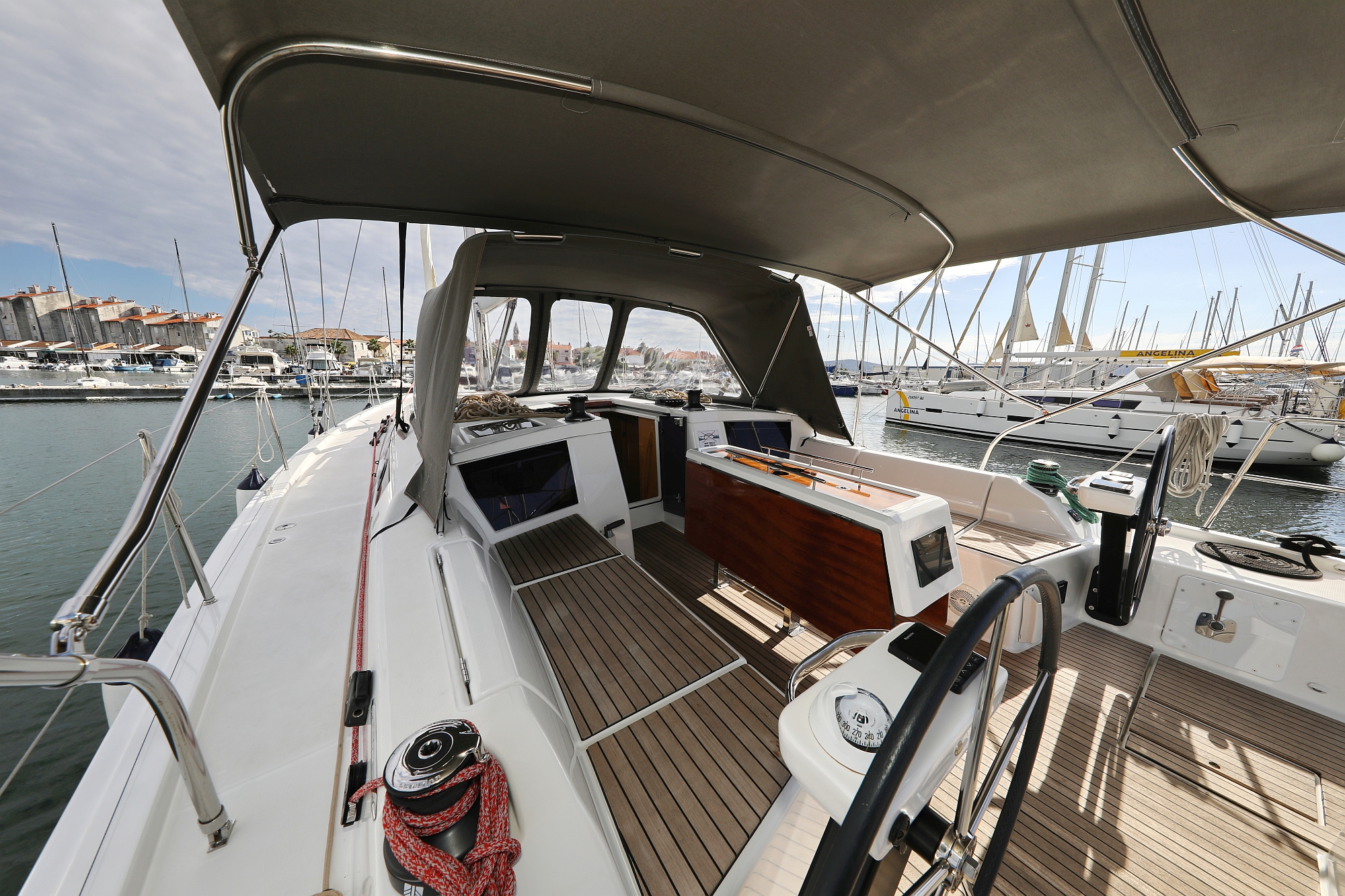 Photo #6 - Dufour 430 (Karla) en Biograd - 37855