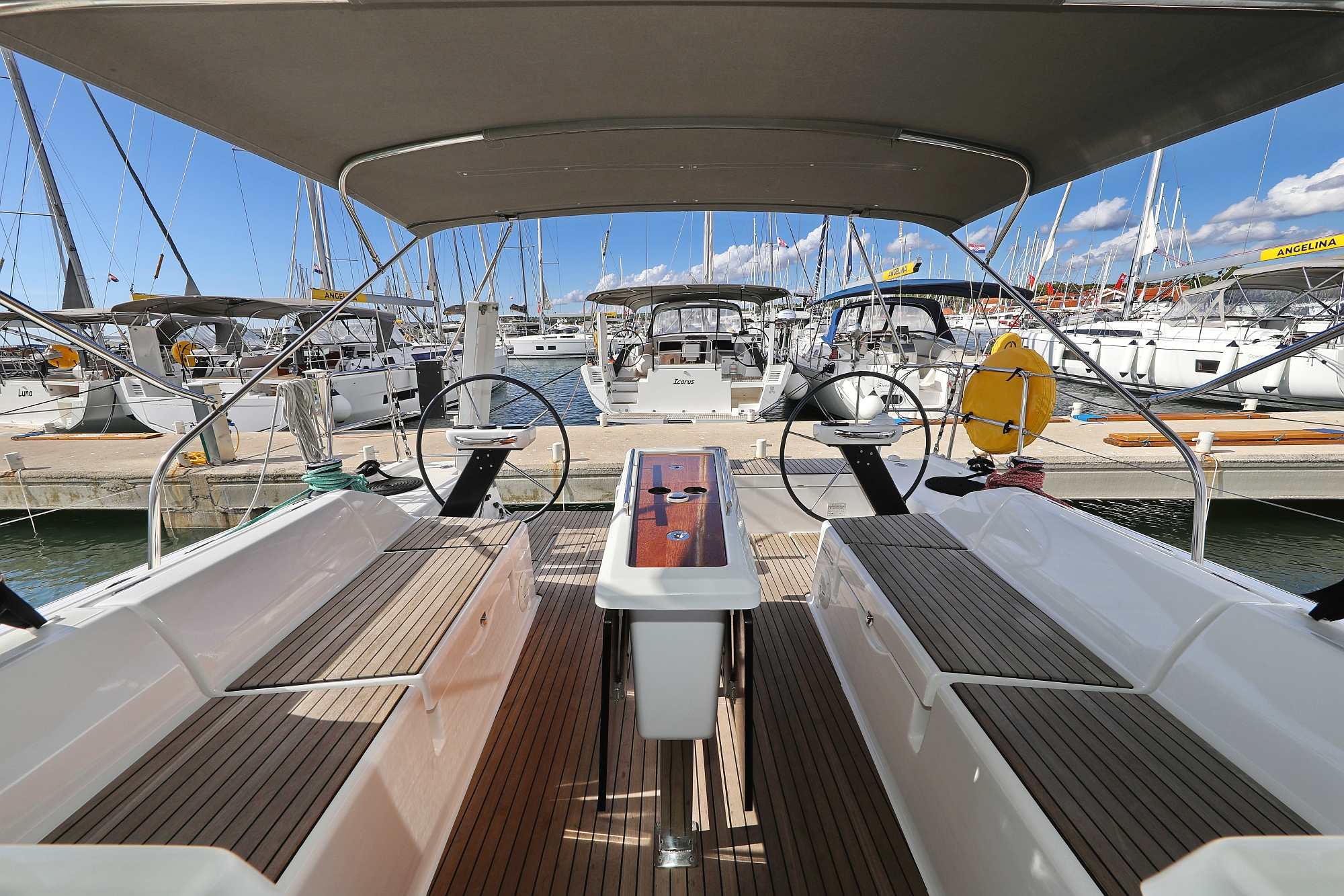 Photo #8 - Dufour 430 (Karla) en Biograd - 37855