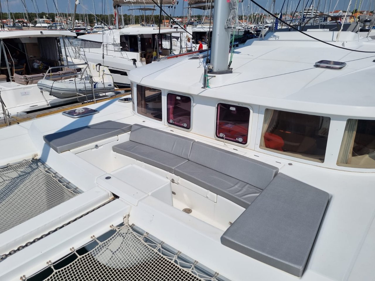 Photo #12 - Lagoon 440 - 4 + 1 cab. (Celia) en Trogir - 37872