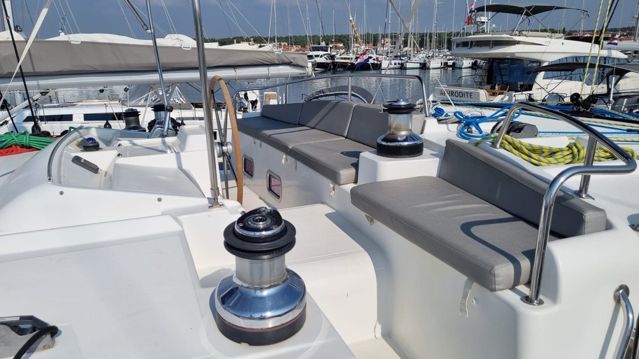 Photo #13 - Lagoon 440 - 4 + 1 cab. (Celia) en Trogir - 37872