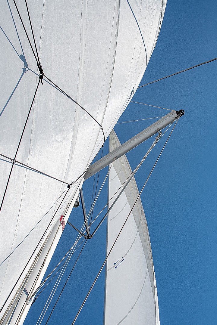 Photo #6 - Lagoon 42 - 4 + 2 cab. (Zaki) in Skiathos - 37882