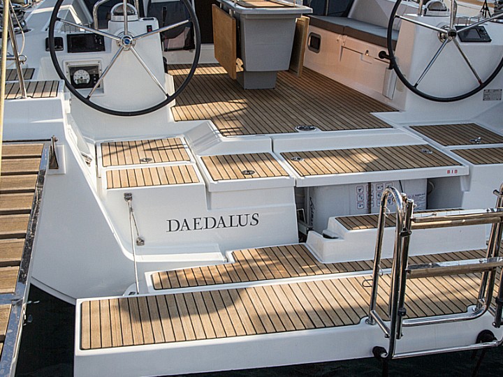 Photo #6 - Oceanis 45 - 4 cab. (Daedalus) in Skiathos - 37891