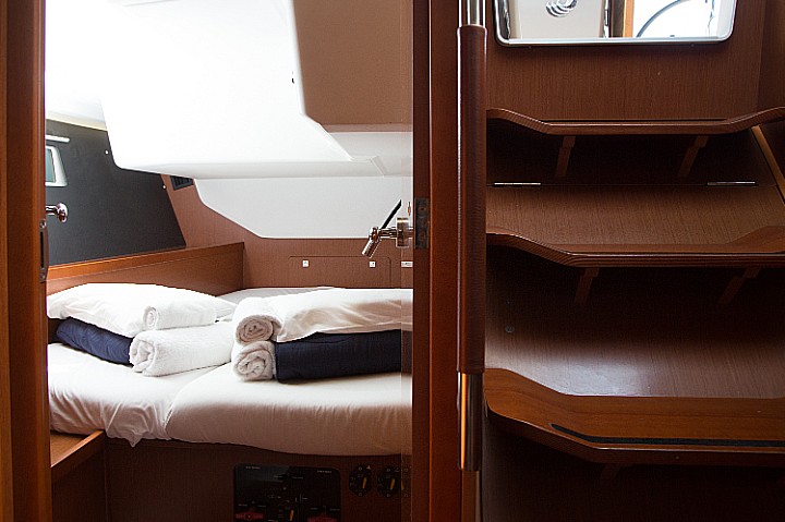 Photo #13 - Oceanis 45 - 4 cab. (Daedalus) in Skiathos - 37891