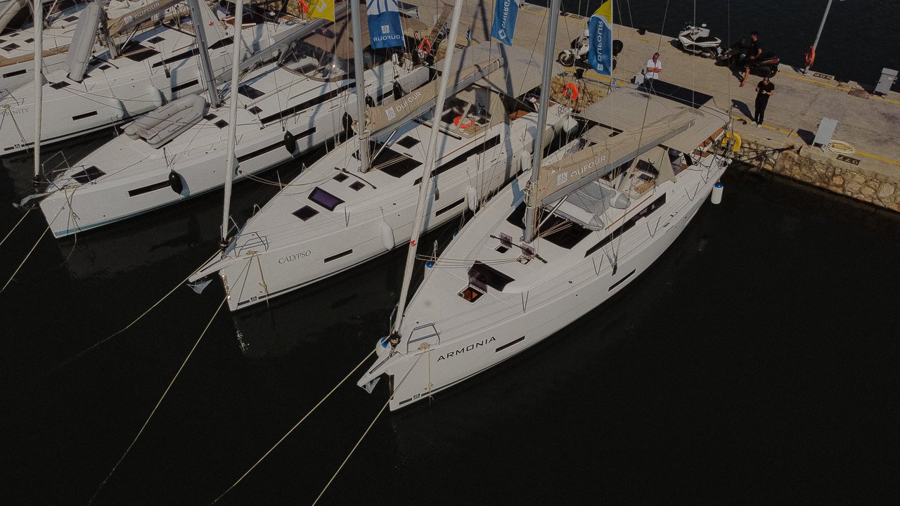 Photo #4 - Dufour 430 (Armonia) en Skiathos - 37893