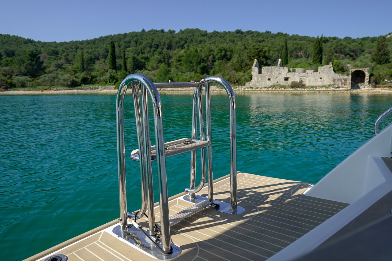 Photo #13 - Leopard 45 - 3 + 1 cab. (Manaphy) in Trogir - 37927