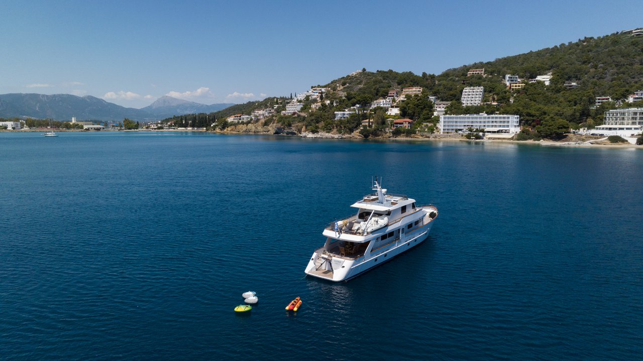 Photo #4 - M/Y Elena (Elena) en Atenas - 37929
