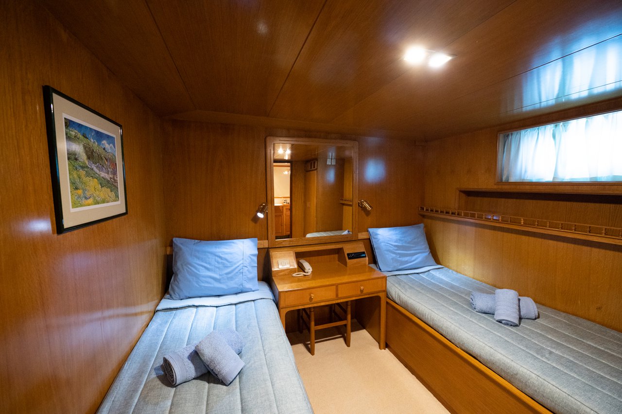 Photo #31 - M/Y Elena (Elena) en Atenas - 37929