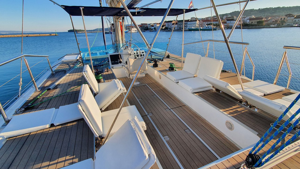 Photo #5 - Upwind 50 Eco - 4 + 1 cab. (Upwind) in Trogir - 37940