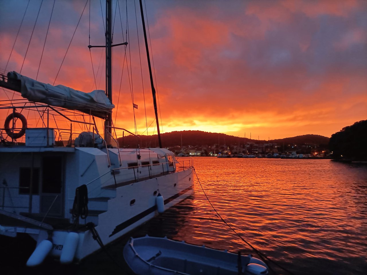 Photo #23 - Upwind 50 Eco - 4 + 1 cab. (Upwind) in Trogir - 37940