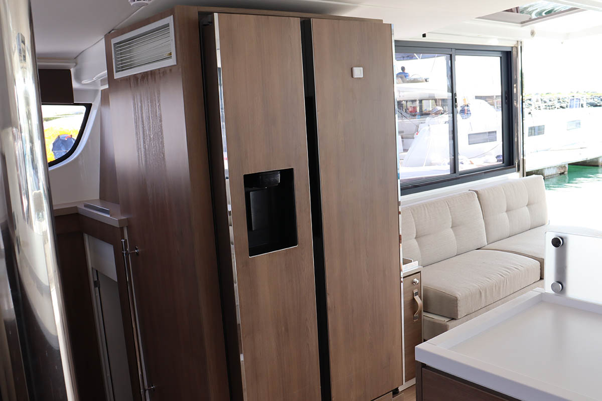 Photo #17 - Bali 4.4 - 4 + 1 cab. (Seas Another Day) in Nanny Cay - 37949