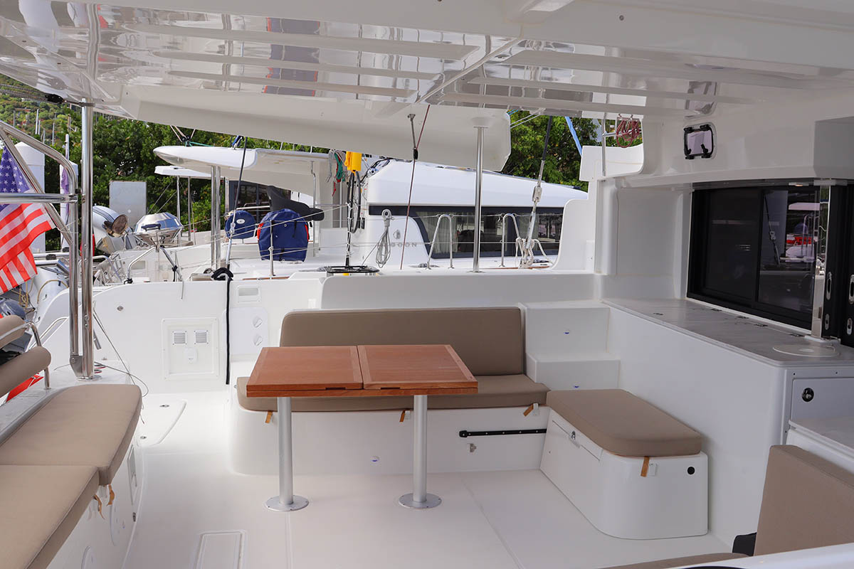 Photo #3 - Lagoon 46 - 4 + 2 cab. (Piece of Mind) in Nanny Cay - 37957