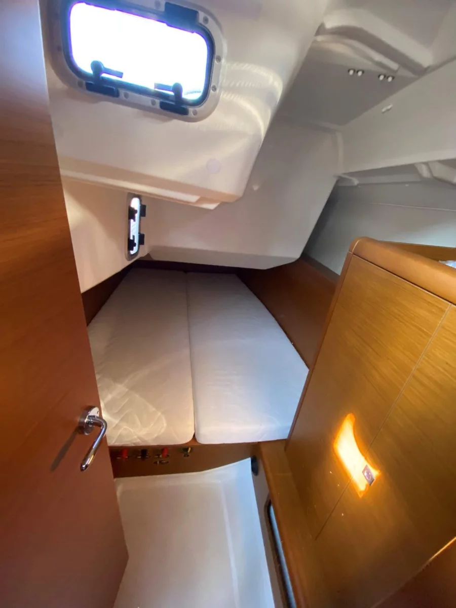 Sun Odyssey 349 (Petit elli)  - 7