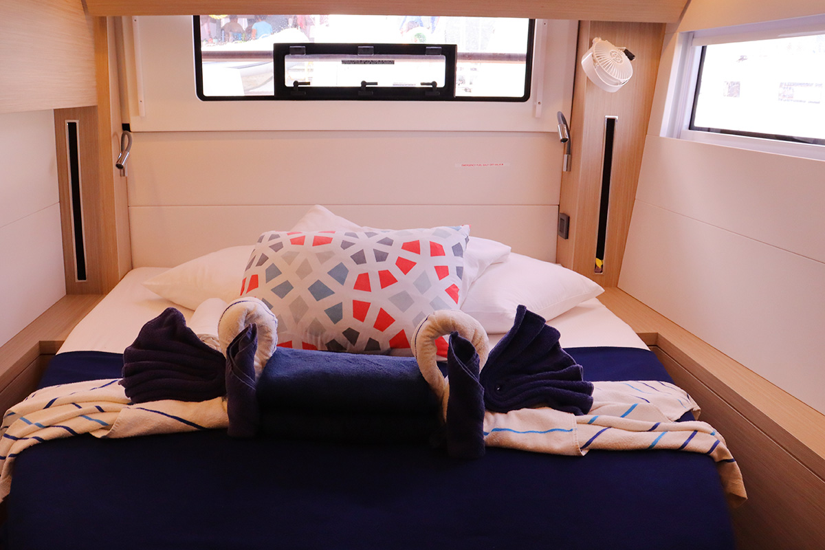 Photo #34 - Lagoon 51 - 6 cab. (Golden Hind) in Nanny Cay - 37976