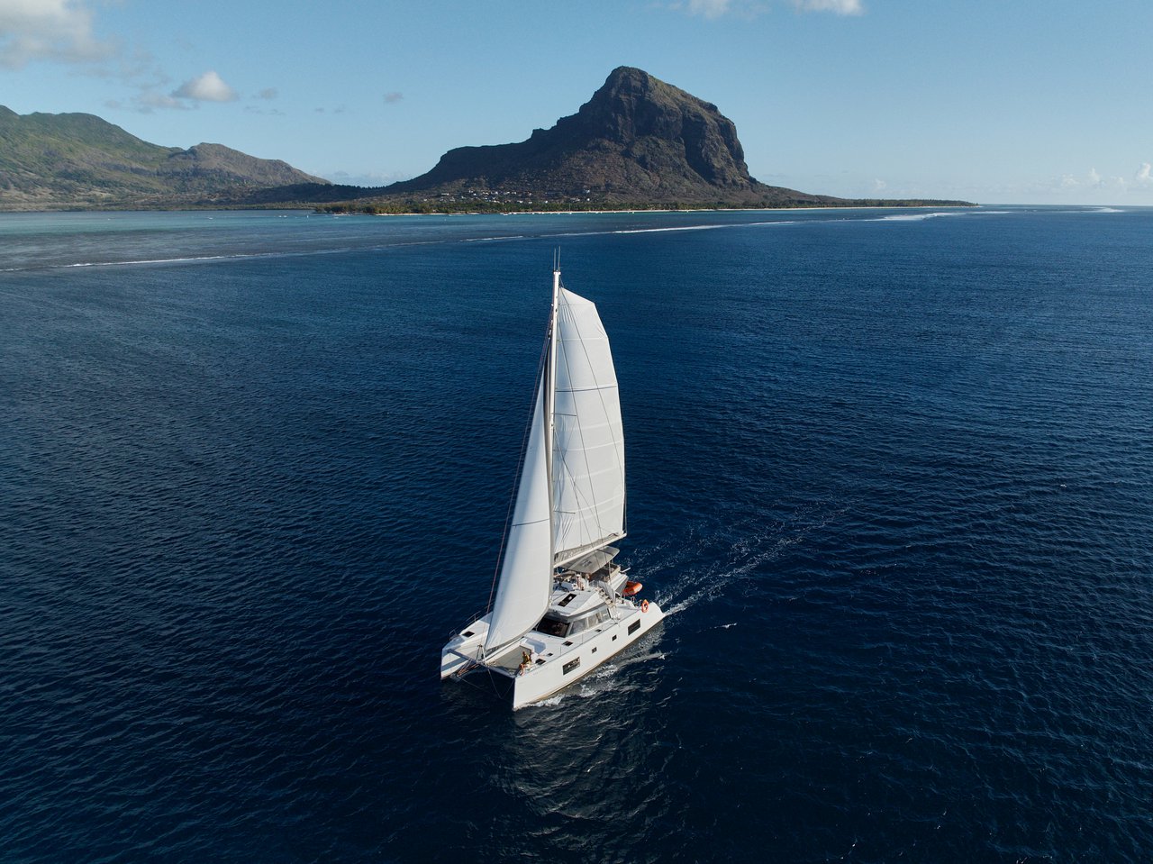 Photo #5 - Nautitech 46 Fly (Sea Spirit III) in La Balise Marina - 37992