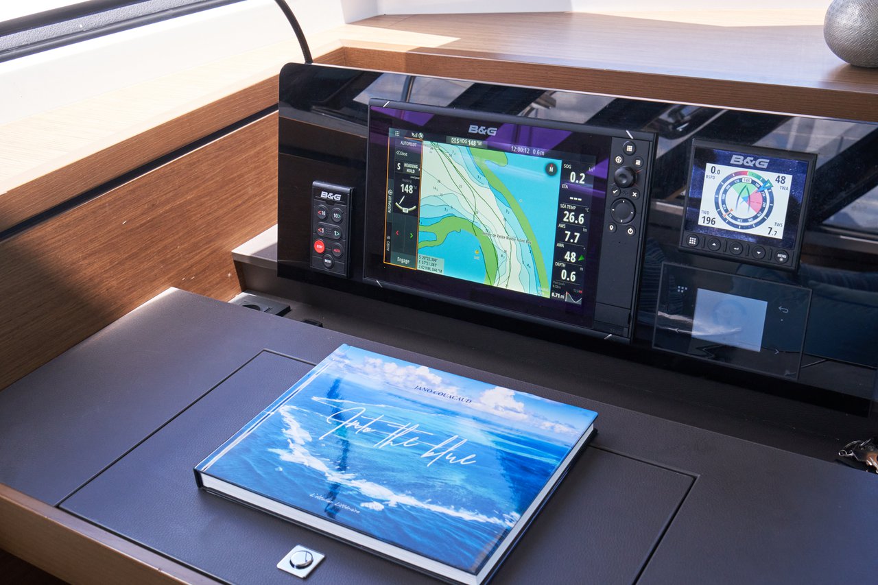 Photo #16 - Nautitech 46 Fly (Sea Spirit III) in La Balise Marina - 37992