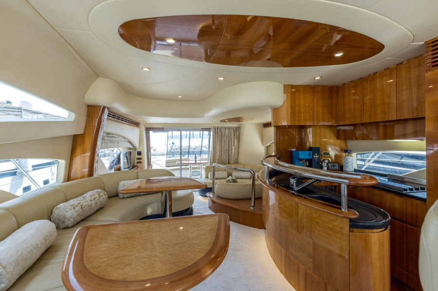Photo #15 - Azimut 62 Fly - 3 + 2 cab. (Eos) in Podstrana - 38090