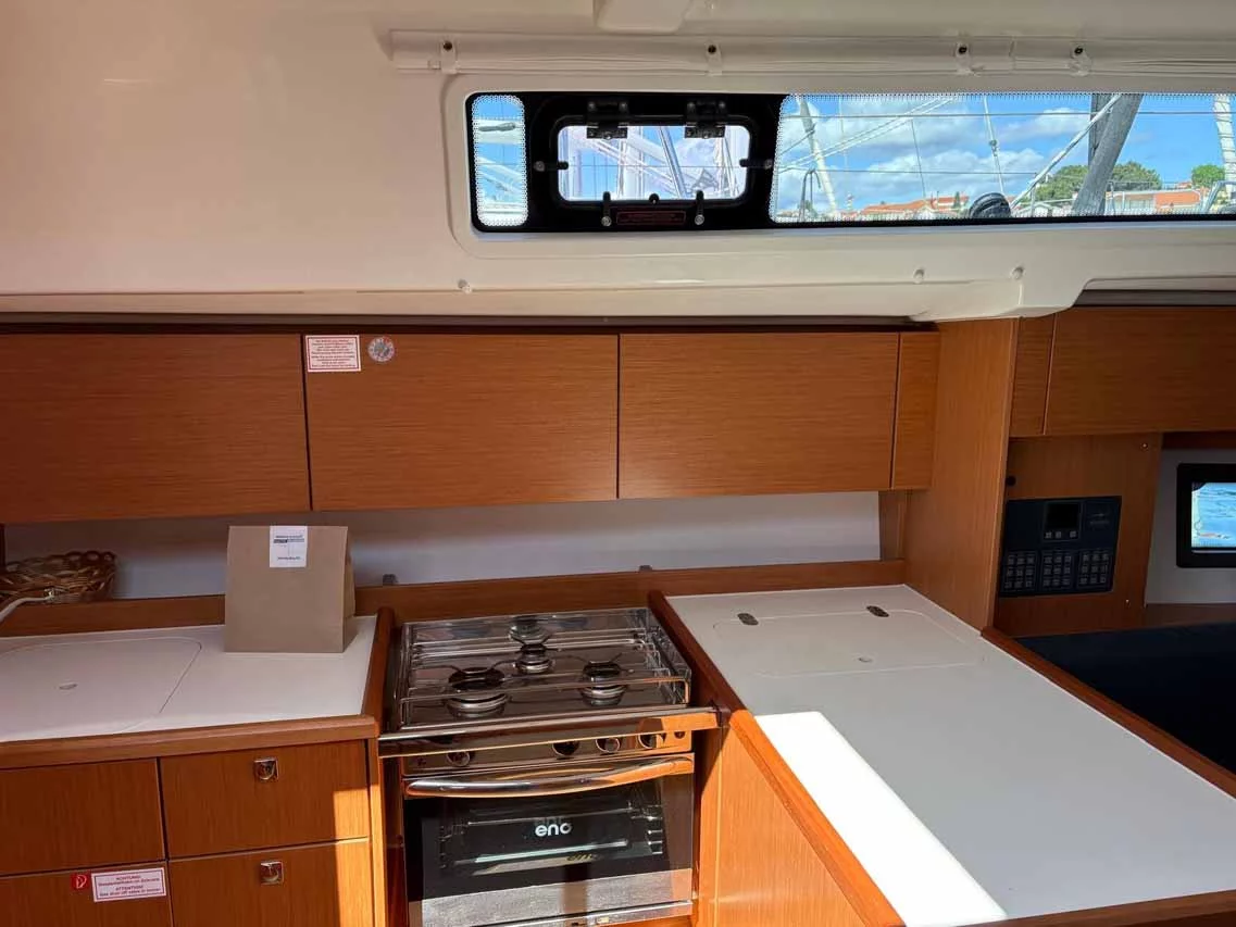 Bavaria C38 (Freya)  - 8