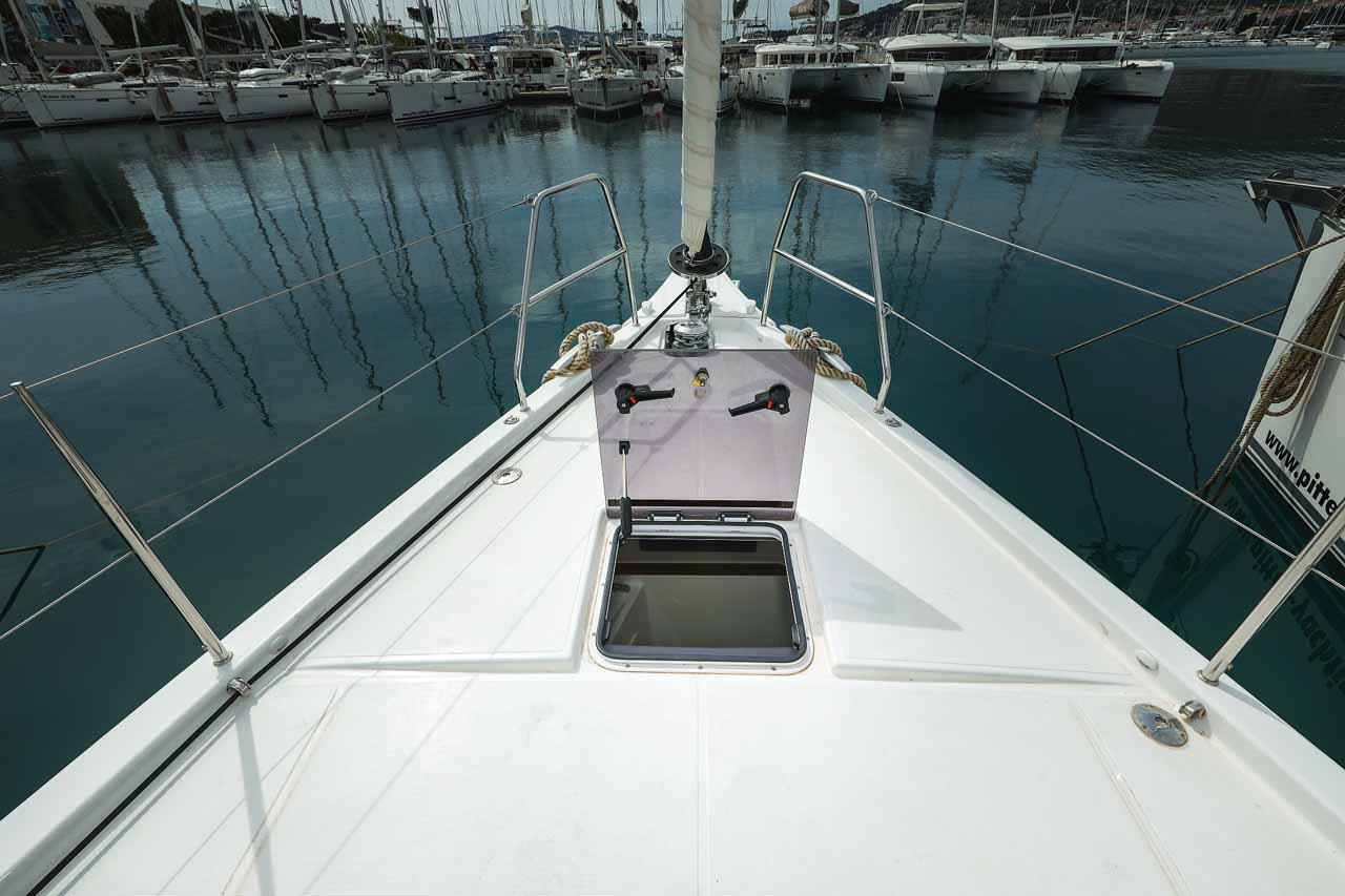 Photo #5 - Dufour 530 - 5 + 1 cab. (Musca) en Trogir - 38104