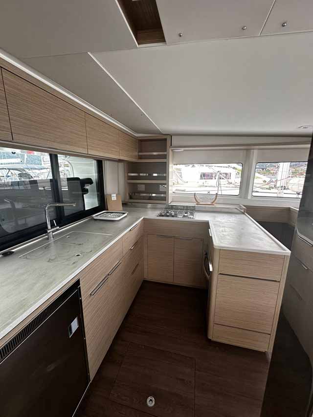 Photo #4 - Lagoon 46 - 4 + 2 cab. (Gemini) en Trogir - 38107