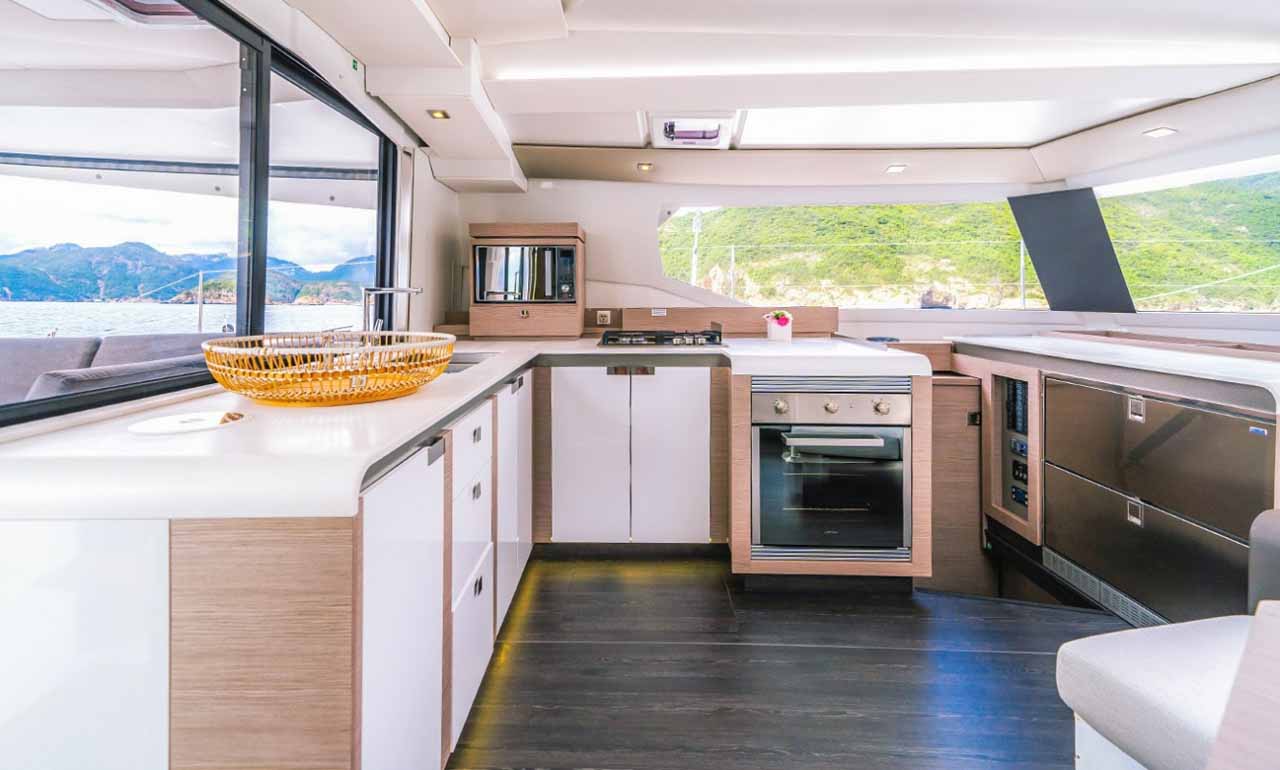 Photo #13 - Fountaine Pajot Tanna 47 - 5 + 1 cab. (Sam) in Trogir - 38108