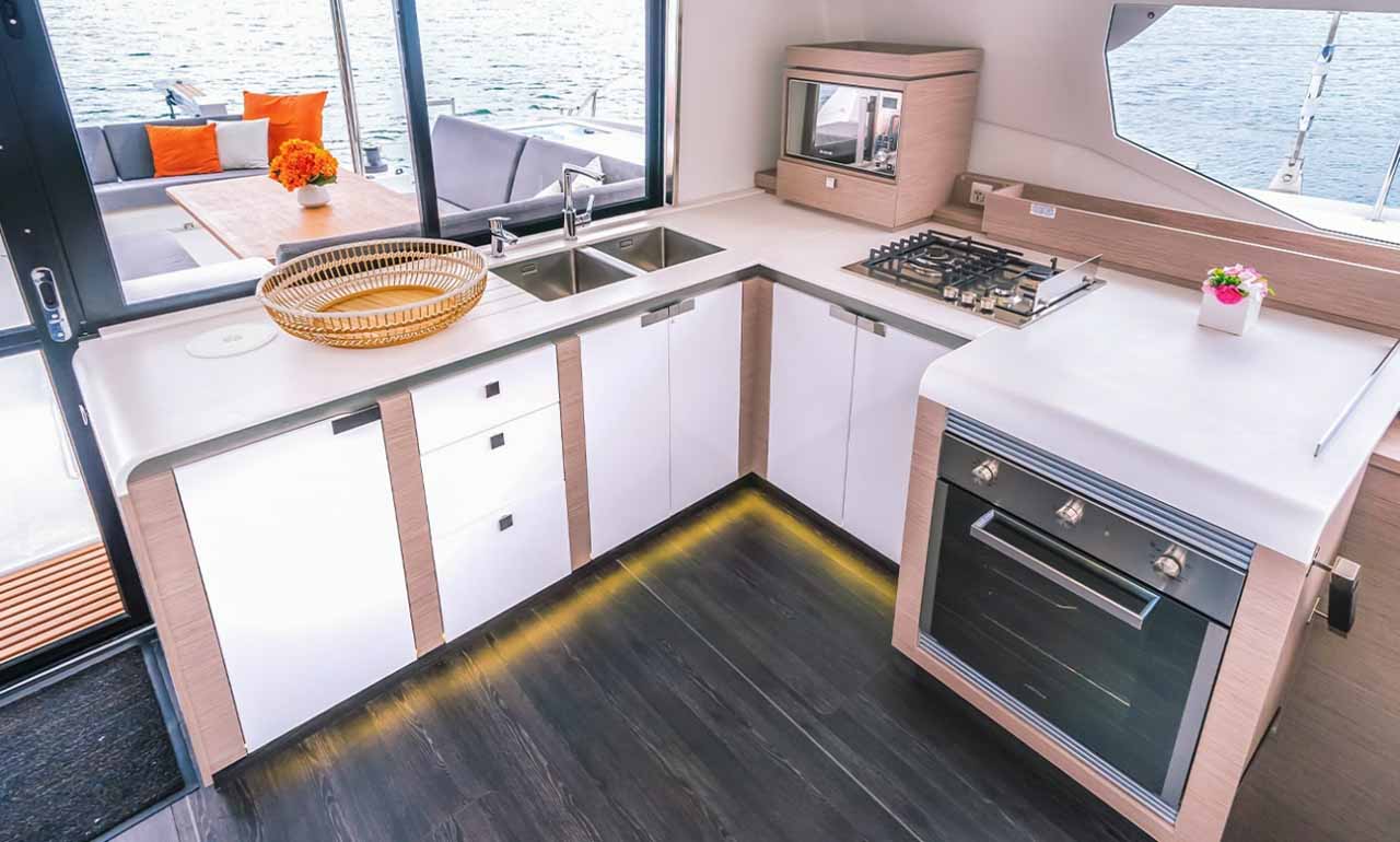 Photo #14 - Fountaine Pajot Tanna 47 - 5 + 1 cab. (Sam) in Trogir - 38108