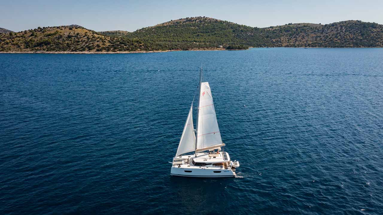Photo #6 - Fountaine Pajot Astrea 42 - 4 + 2 cab. (Flonja) en Biograd - 38109