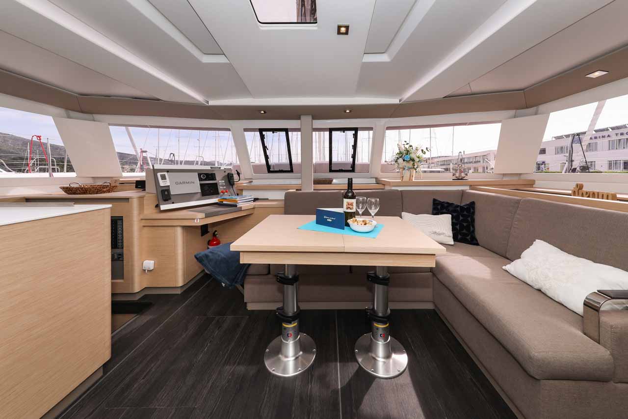 Photo #30 - Fountaine Pajot Astrea 42 - 4 + 2 cab. (Alchiba) in Trogir - 38118