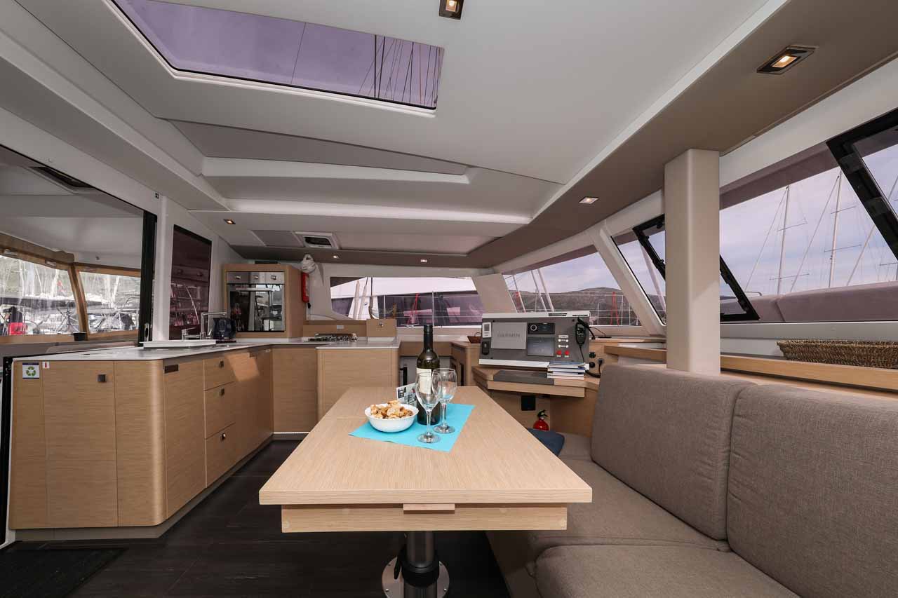 Photo #33 - Fountaine Pajot Astrea 42 - 4 + 2 cab. (Alchiba) in Trogir - 38118