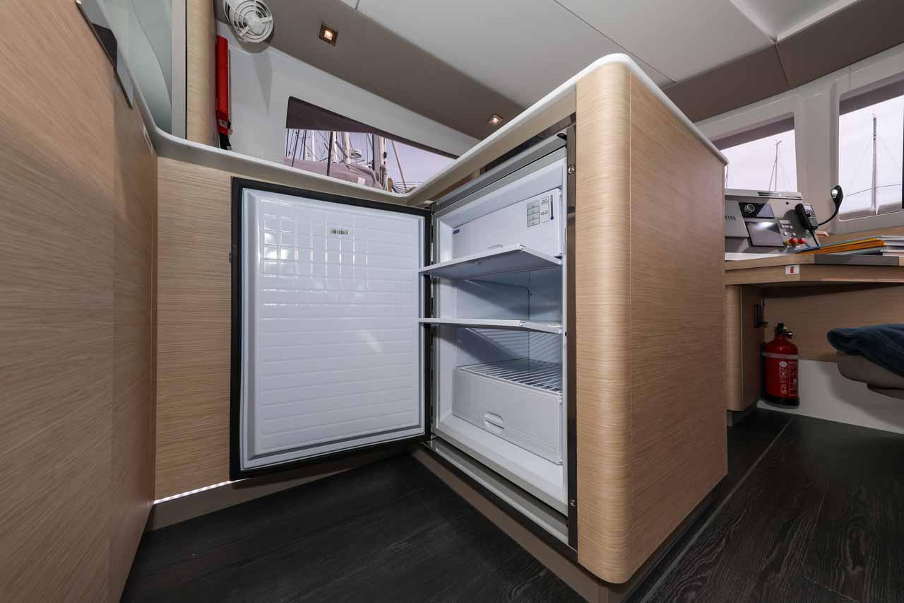 Photo #36 - Fountaine Pajot Astrea 42 - 4 + 2 cab. (Alchiba) in Trogir - 38118
