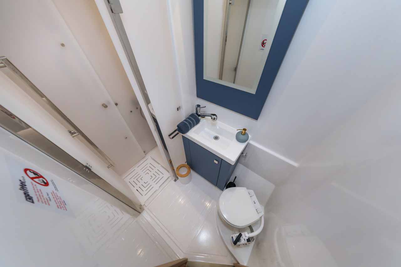 Photo #10 - Fountaine Pajot Astrea 42 - 4 + 2 cab. (Alchiba) in Trogir - 38118