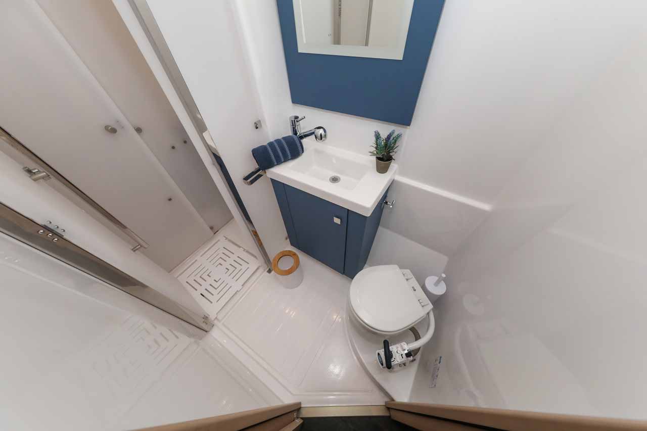 Photo #14 - Fountaine Pajot Astrea 42 - 4 + 2 cab. (Alchiba) in Trogir - 38118