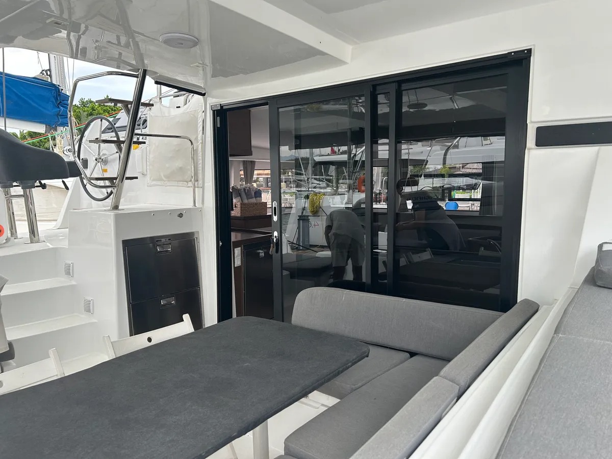 Photo #8 - Lagoon 42 - 4 + 1 cab. (Meraki) en Fethiye - 38132