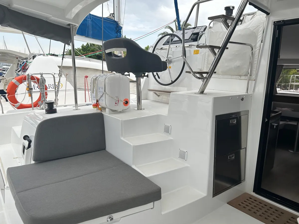 Photo #9 - Lagoon 42 - 4 + 1 cab. (Meraki) en Fethiye - 38132