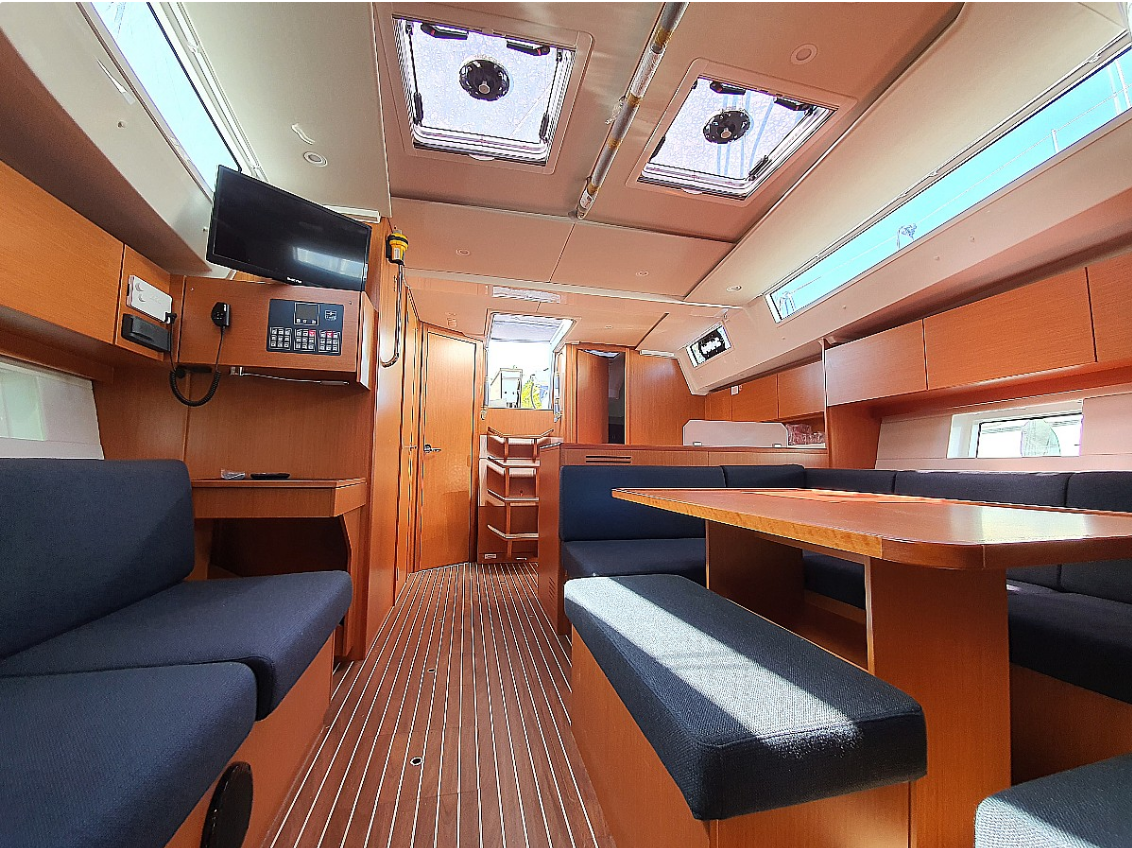 Photo #9 - Bavaria C45 - 5 cab. (Blue Diamond) in Atene - 38149
