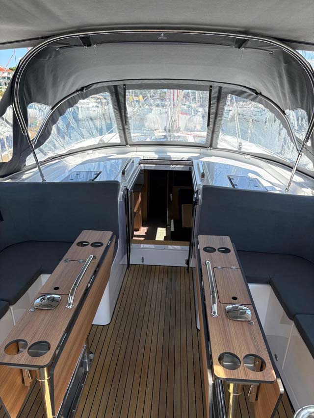 Photo #6 - Bavaria C46 - 4 cab. (Ara) en Murter - 38184