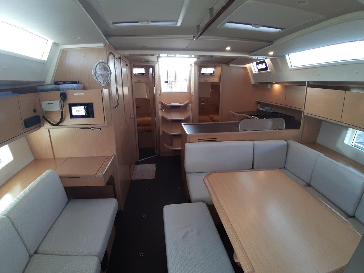 Photo #6 - Bavaria C45 - 4 cab. (Southern Star) in Phuket - 38191
