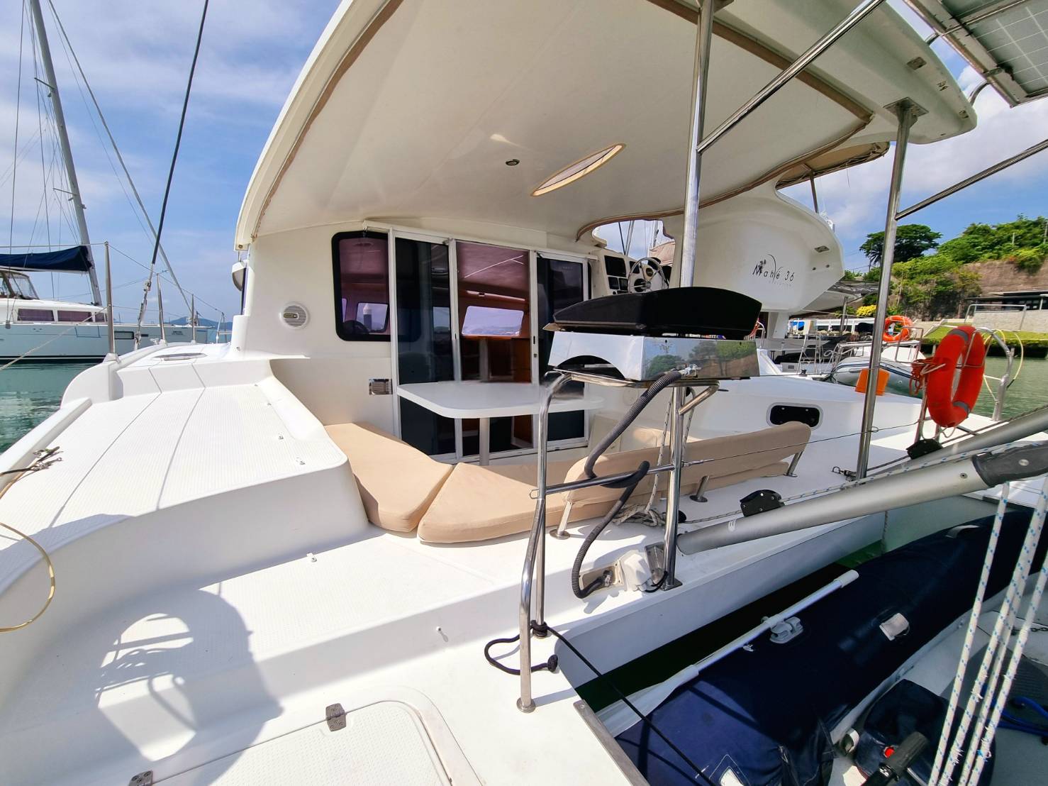 Photo #7 - Mahe 36 - 3 cab. (Happy Eva) in Phuket - 38194