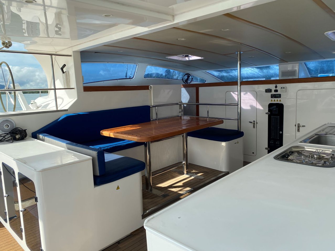 Photo #7 - Island Spirit 38 - 4 cab. (Island Dream) in Phuket - 38195