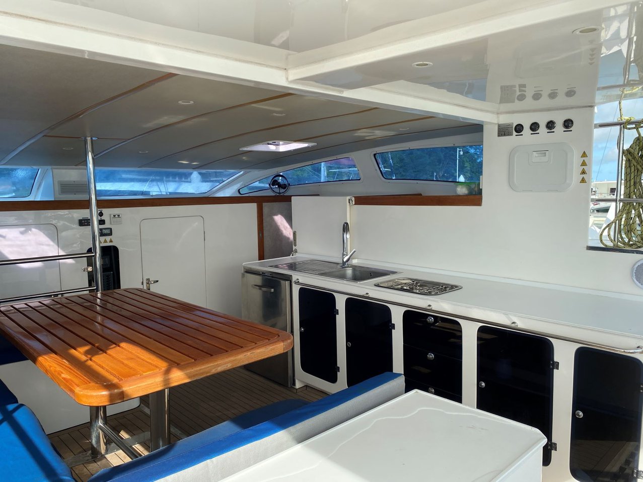 Photo #9 - Island Spirit 38 - 4 cab. (Island Dream) in Phuket - 38195