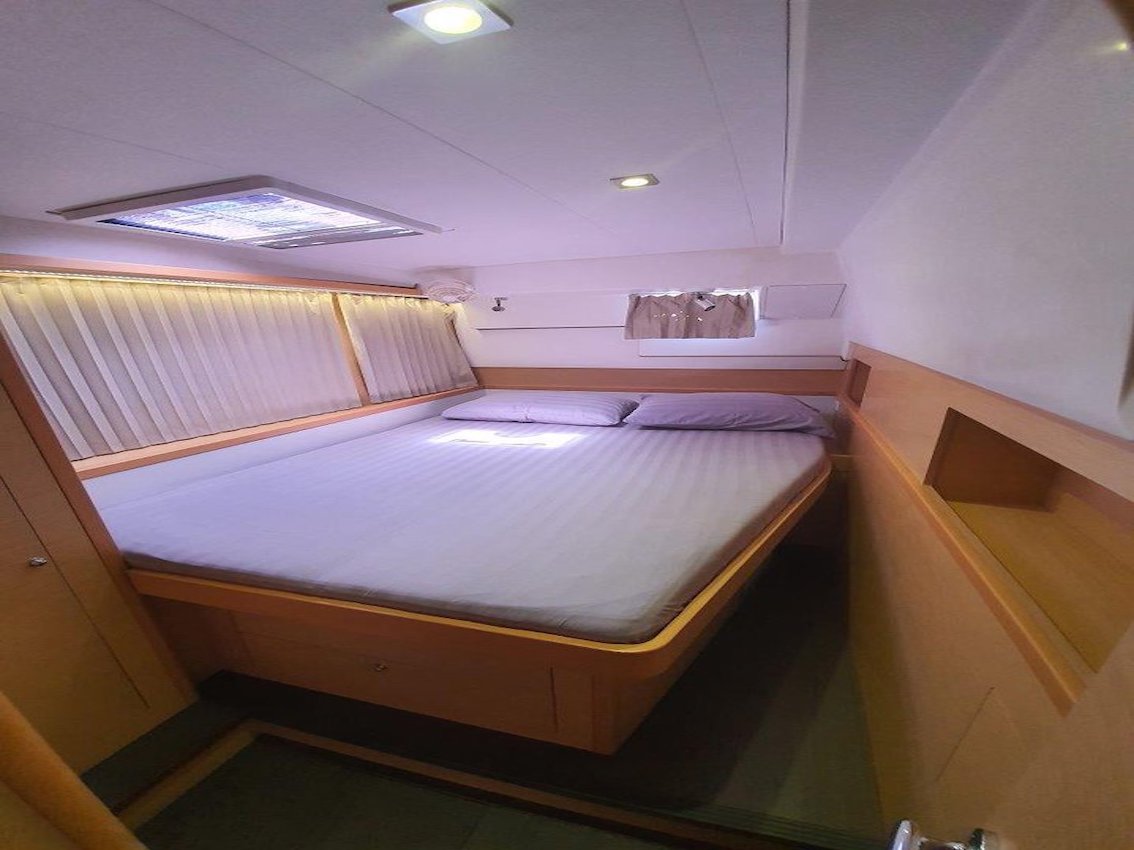 Photo #11 - Lagoon 400 S2 - 4 + 2 cab. (ToyBoy) in Phuket - 38196