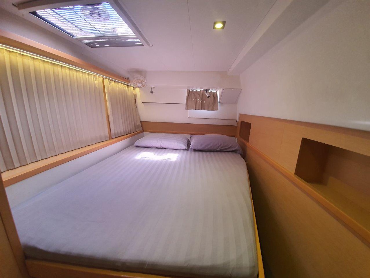 Photo #13 - Lagoon 400 S2 - 4 + 2 cab. (ToyBoy) in Phuket - 38196