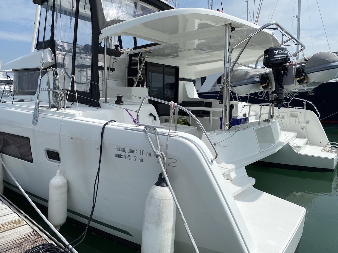 Photo #5 - Lagoon 42 - 4 + 2 cab. (Thai Thunder) en Phuket - 38201