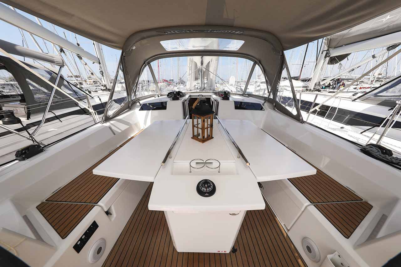 Photo #9 - Oceanis 40.1 ELECTRIC (Moritz) in Biograd - 38215