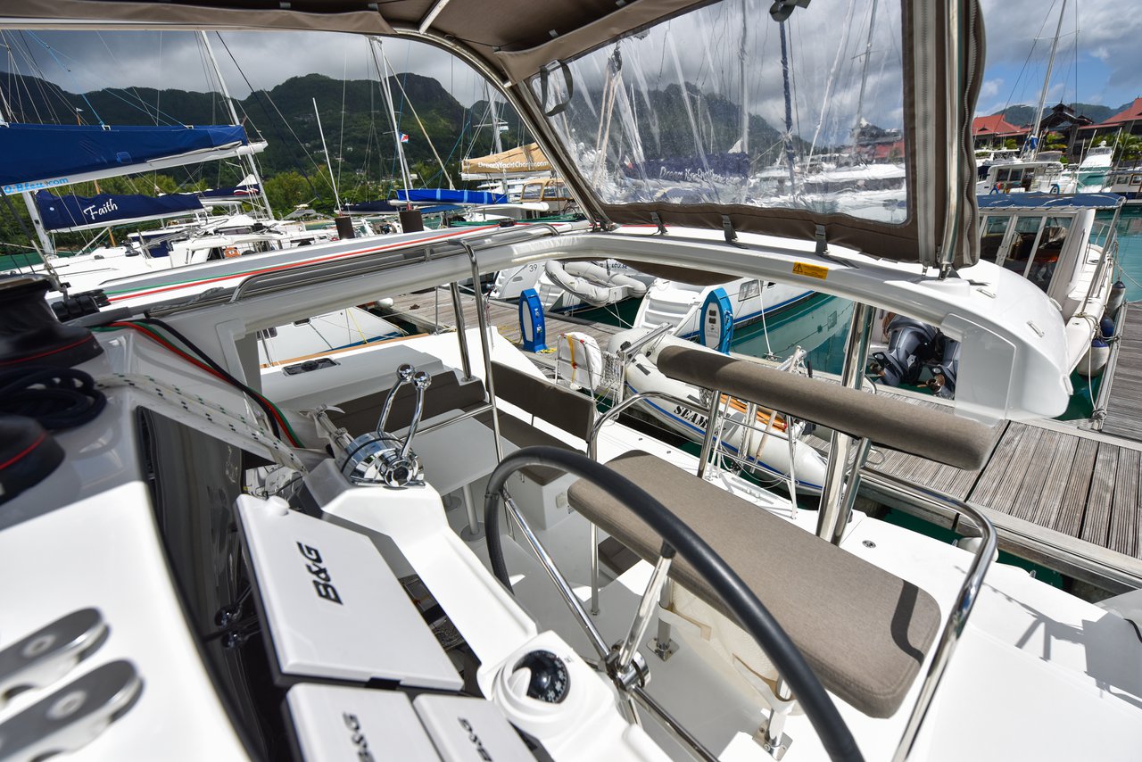 Photo #10 - Lagoon 400 - 4 + 2 cab. (Emilio) in Koh chang - 38231