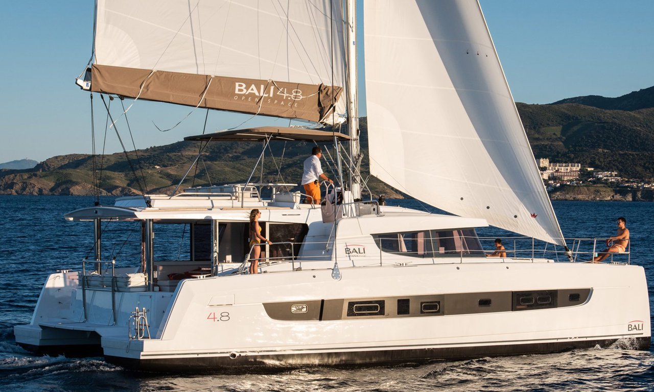 Photo #5 - Bali 4.8 OW - 3 + 1 cab. (Honour) in Fethiye - 38253